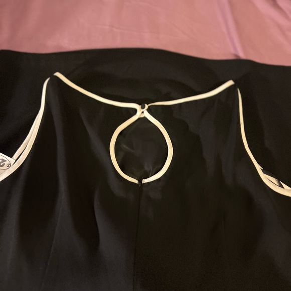 CDC Encore - Picture 2 of 5